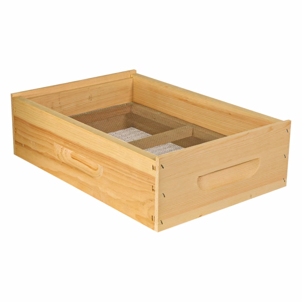 Winter Chip Box Assembled 8-frame with Wood Chips - Image 2